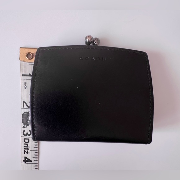 Coach Vintage Kisslock Black Coin Purse - Picture 10 of 12
